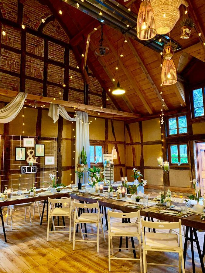 Landhotel Waldhaus Laubach  Bagian luar foto